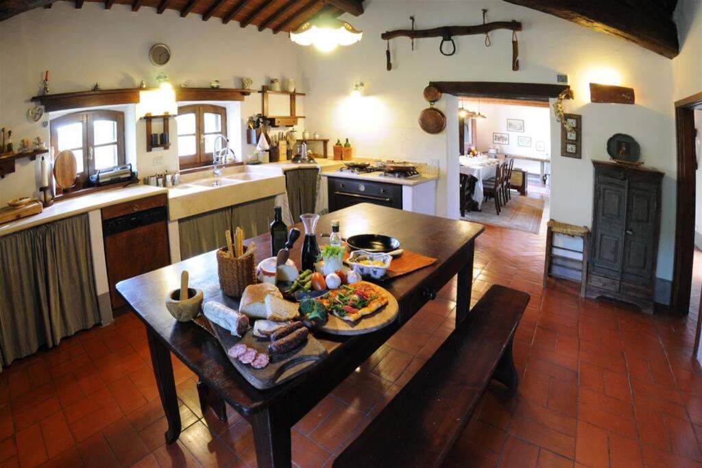 Exclusive Villa Parrano - Countryside With Pool מראה חיצוני תמונה